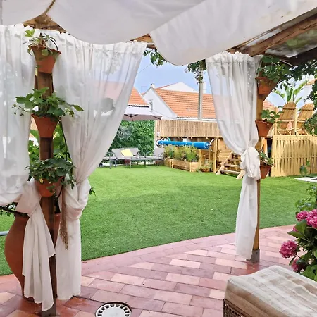 Maria Mix Dorm By Host-point